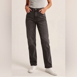 Kensie Jeans Women's High Rise straight leg  NWOT Size 8